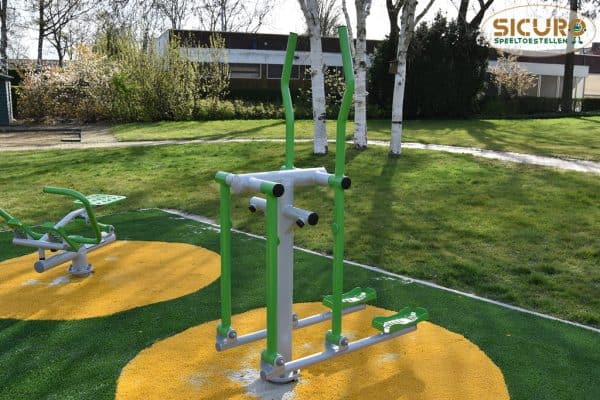 TRB F16 Cross trainer Fitness beweegtoestel staal 02 TRB F16 Cross trainer Fitness beweegtoestel staal 02
