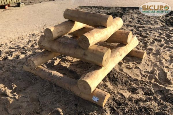 5034R Piramide Klein 01