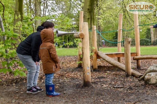 6101R Praatpaal Robinia 02 6101R Praatpaal Robinia 02